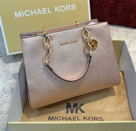 michael kors çanta fiyat|michael kors paketi.